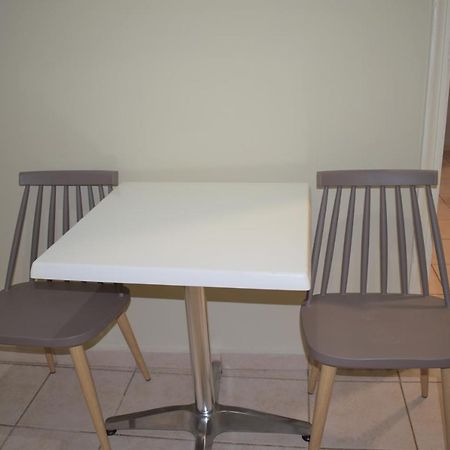 Great Location Comfort Flat Atena Exterior foto