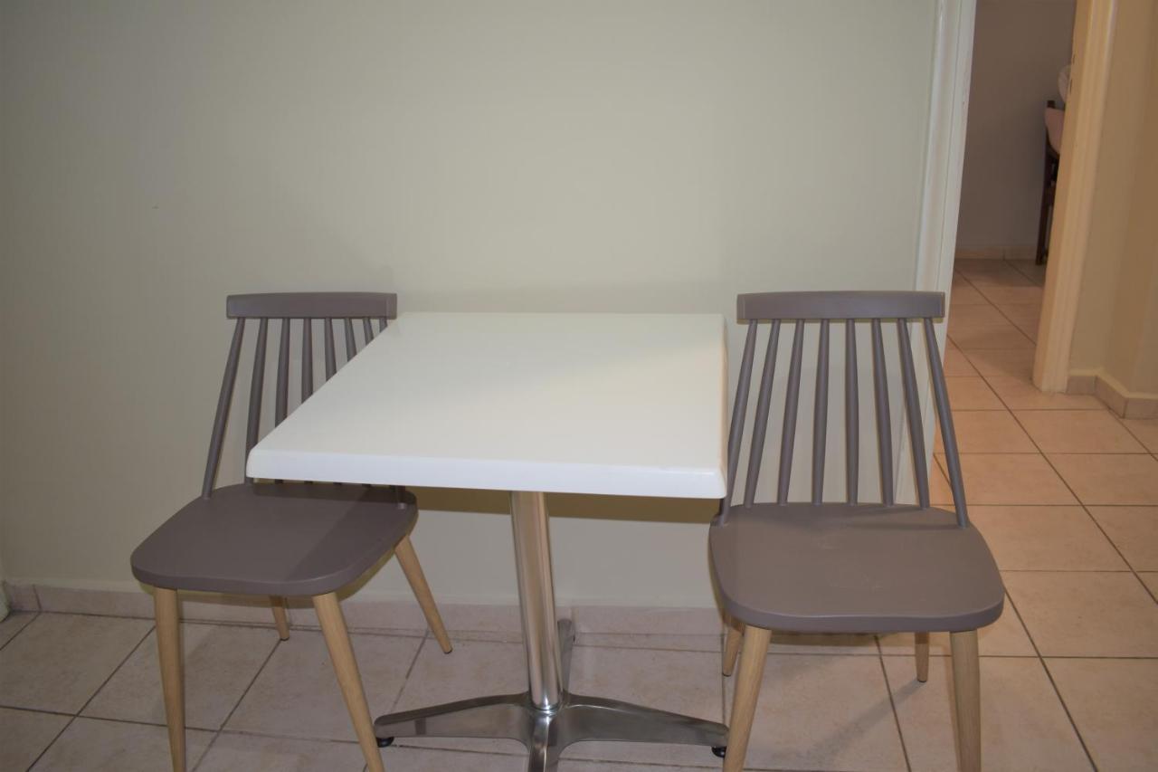 Great Location Comfort Flat Atena Exterior foto